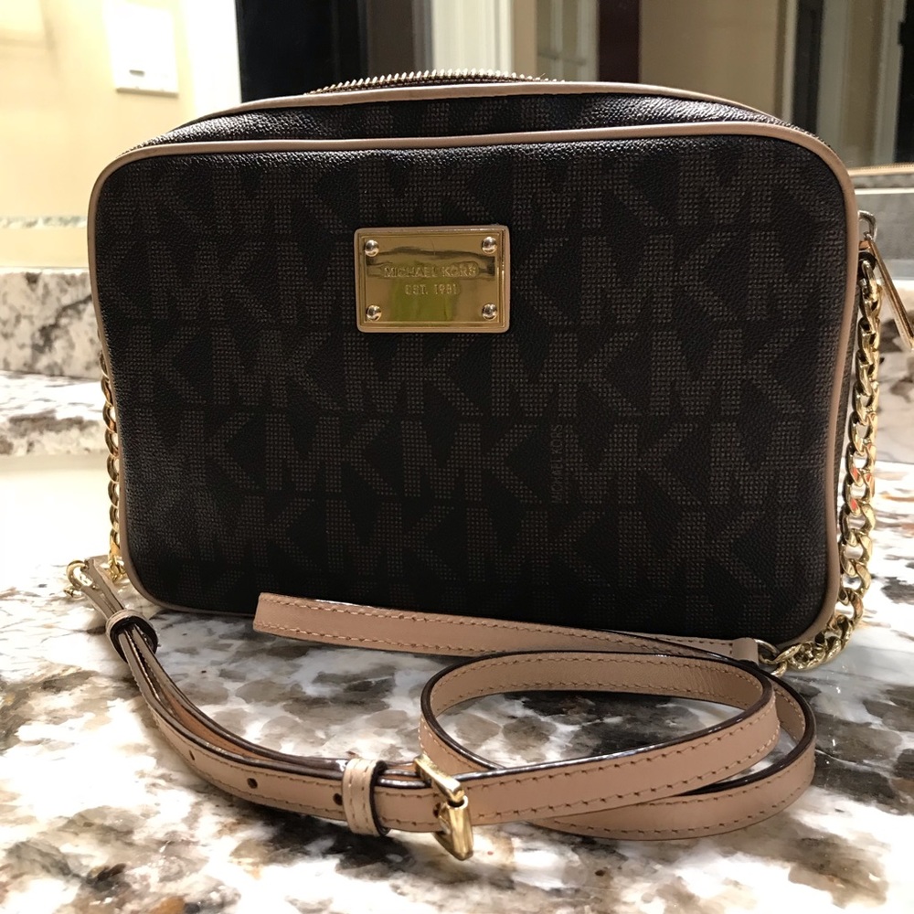 Michael Kors Crossbody